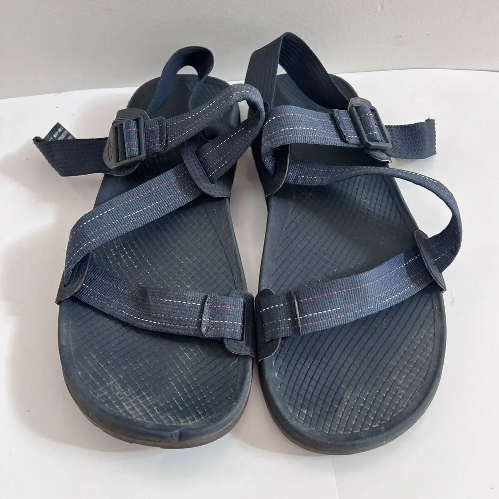 Chaco Men's Lowdown Sandal Navy 11M Water Outdoor Lock Buckle Arch Support
